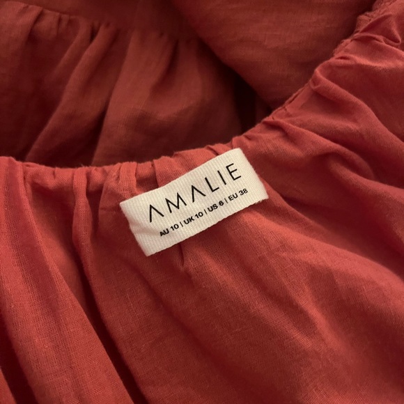 Showpo Amalie the label linen maxi dress - Picture 6 of 6